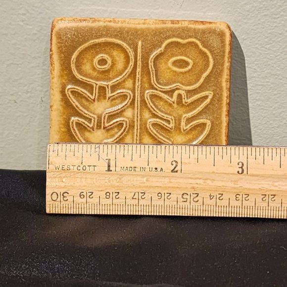 Vintage Pewabic Tile Two Flowers Design - Picture 6 of 10